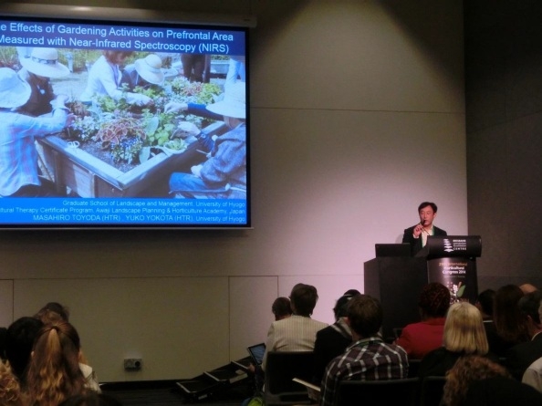 豊田准教授が国際園芸学会2014で研究発表を行いました